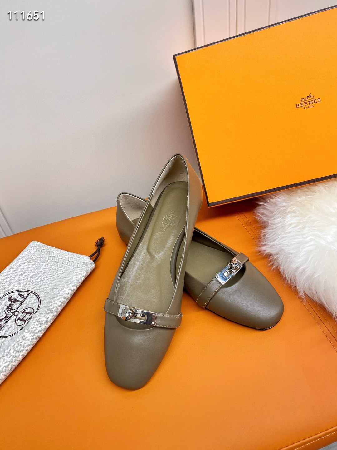 Hermes Shoes HO894HX-1