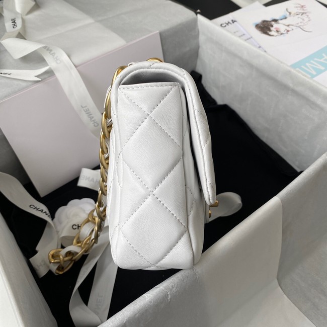 CHANEL Lambskin Flap Shoulder Bag 2022SS white