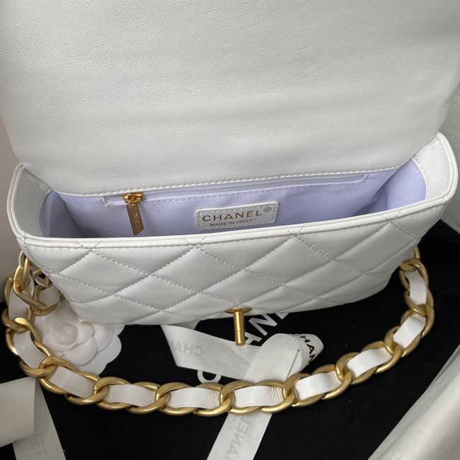 CHANEL Lambskin Flap Shoulder Bag 2022SS white