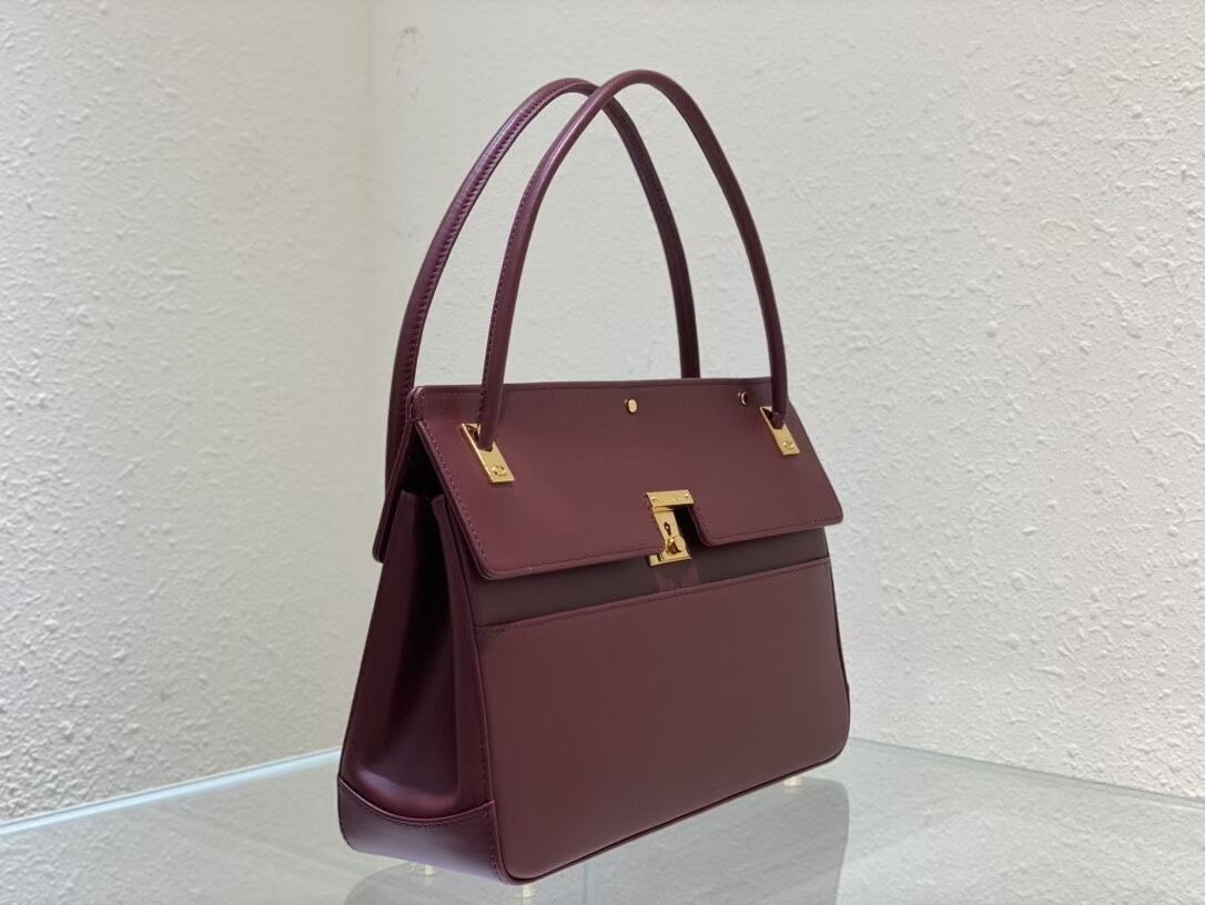 MEDIUM DIOR Shoulder Bag Calfskin C0701 Wine