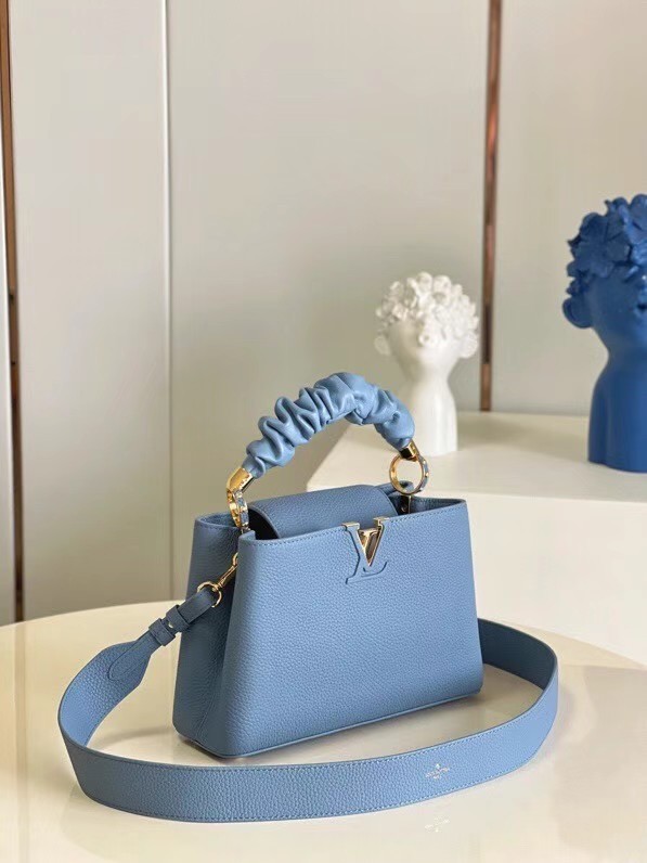 Louis Vuitton CAPUCINES BB M58726 Dusk Blue