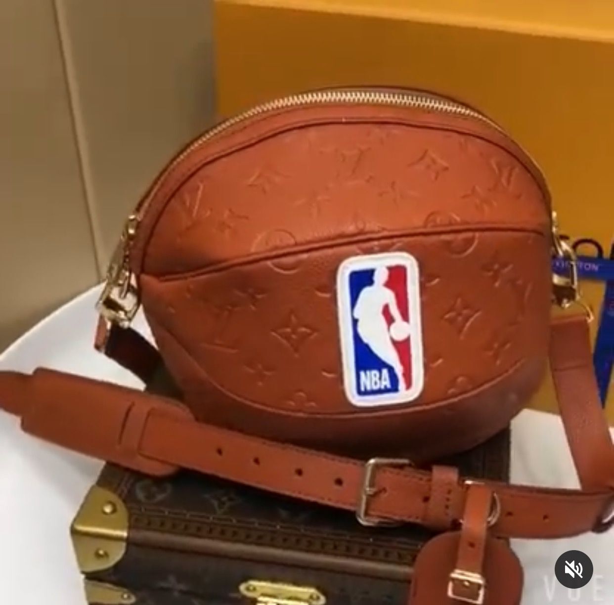 Louis Vuitton NBA Ball in Basket Shoulder Bag M57974 Brown