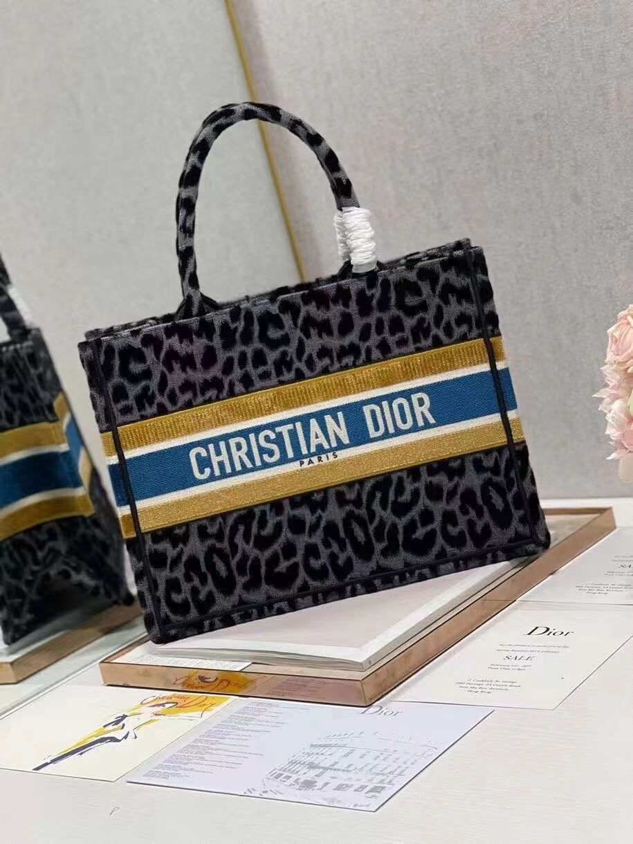 SMALL DIOR BOOK TOTE Embroidery C1287-4 Black&gray Leopard Print