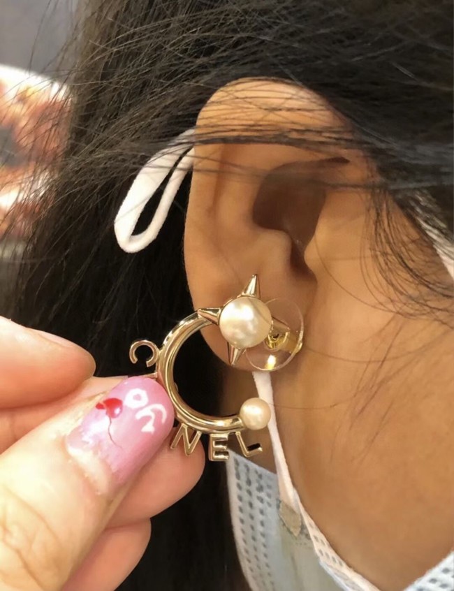 Chanel Earrings CE7170