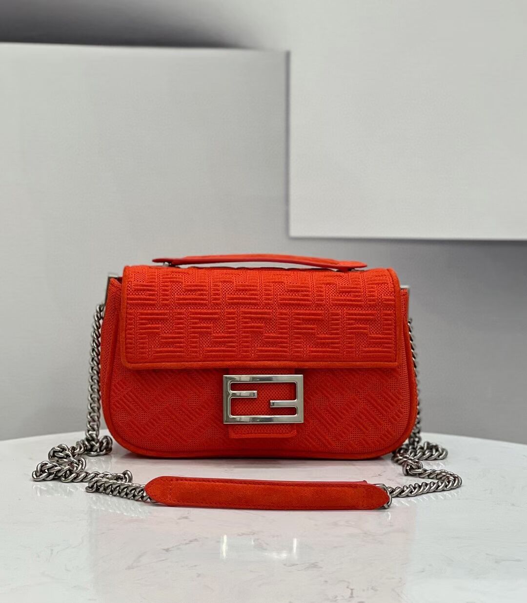 FENDI MIDI BAGUETTE CHAIN FF fabric bag 8BR793 Red