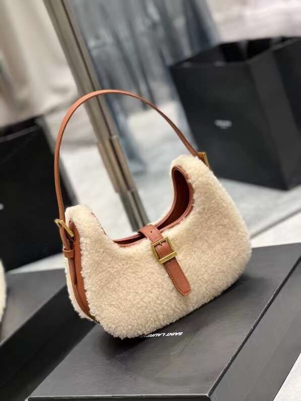 Yves Saint Laurent LE FERMOIR HOBO BAG IN MERINO SHEARLING 6726152 NATURAL BEIGE & BRICK