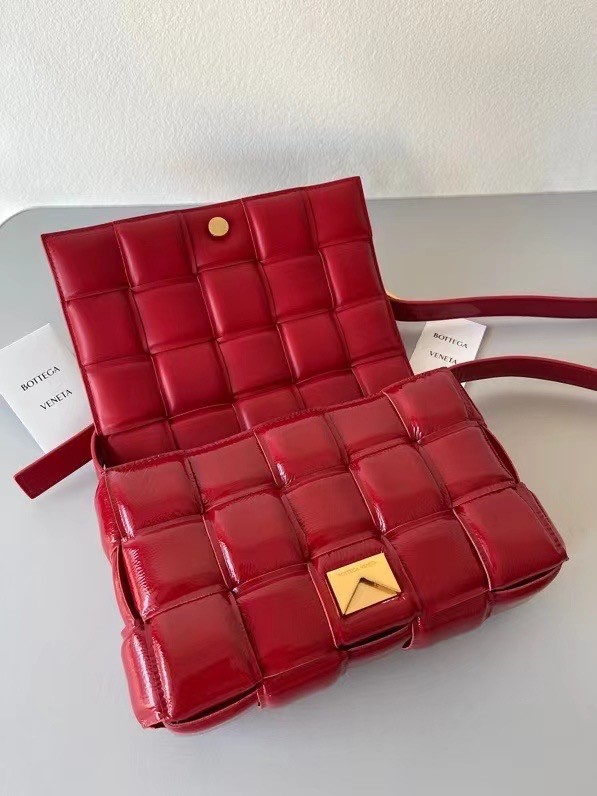 Bottega Veneta PADDED CASSETTE 591970 CHILI