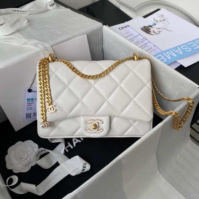 Chanel SMALL Lambskin FLAP BAG AS1793 white