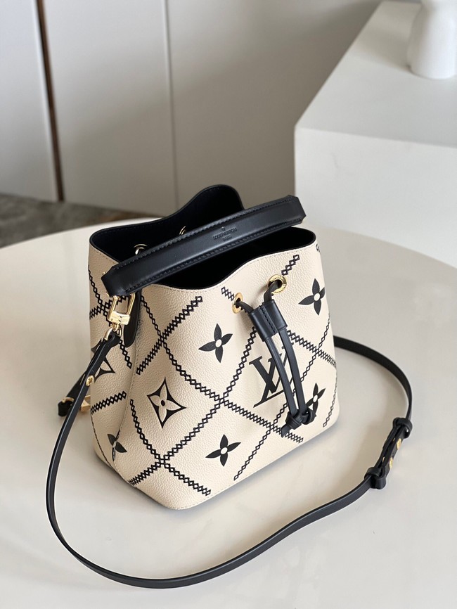 Louis Vuitton NEONOE BB M46023 WHITE