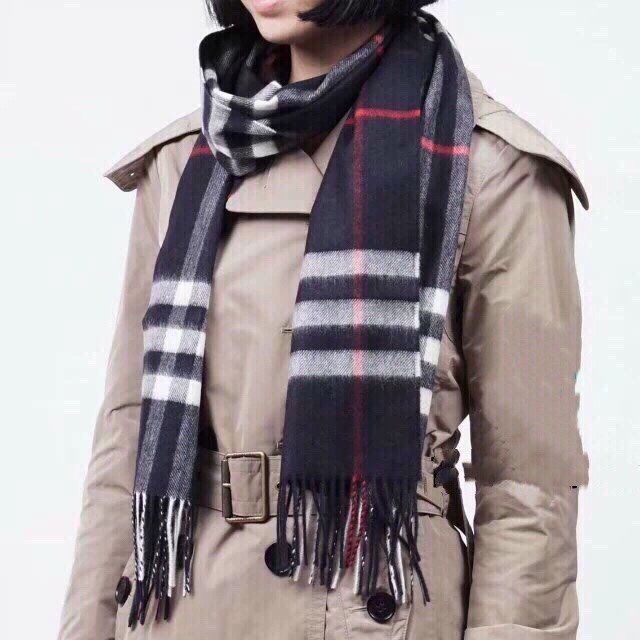 Burberry Scarf B00247