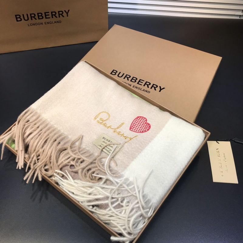 Burberry Scarf B00278