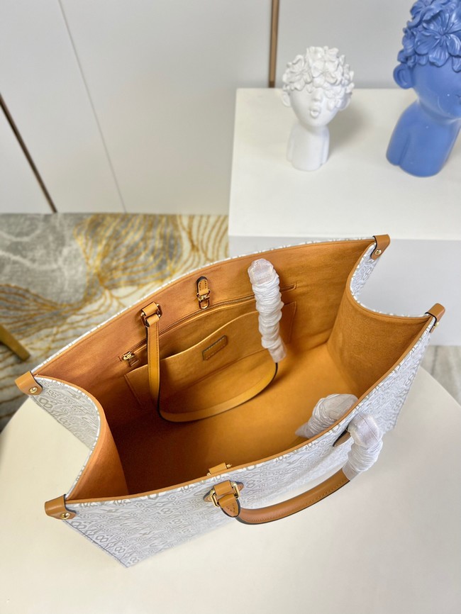 Louis Vuitton ONTHEGO GM M59610 Ecru & Caramel