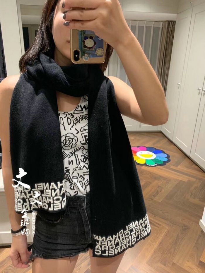 Chanel Scarf CA00215