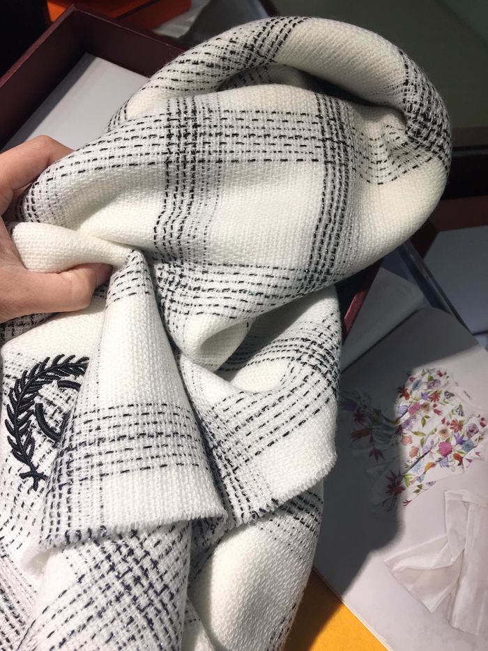 Chanel Scarf CA00232