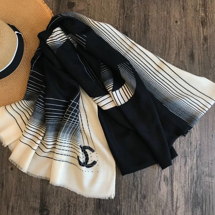 Chanel Scarf CA00243