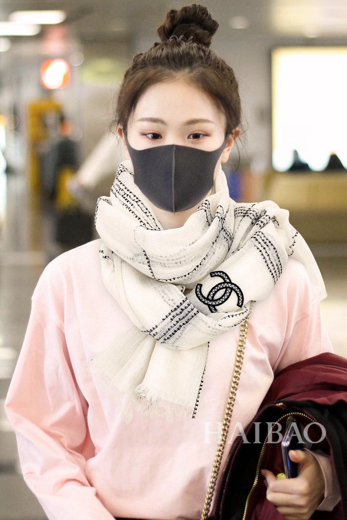 Chanel Scarf CA00249