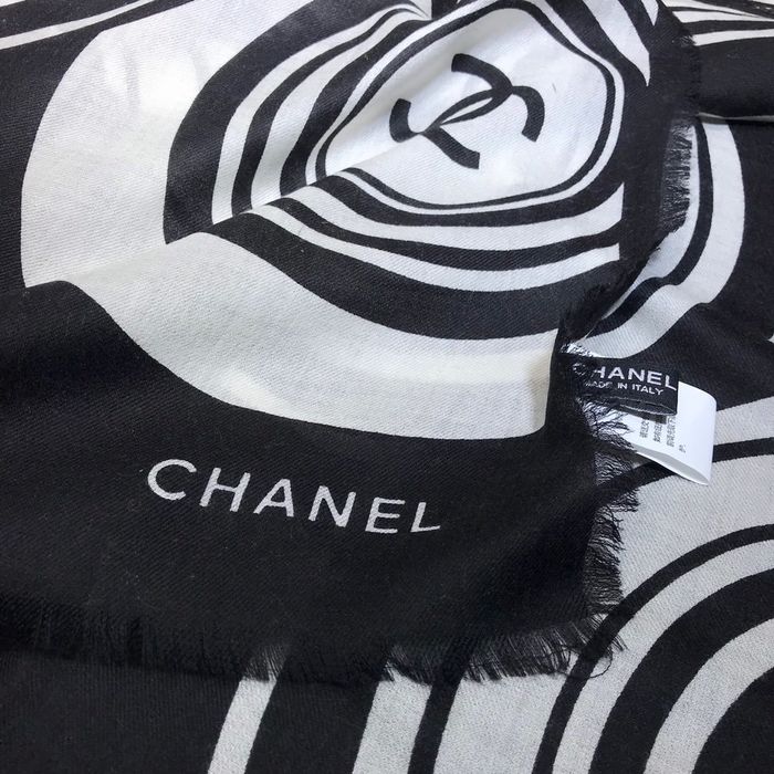 Chanel Scarf CA00250