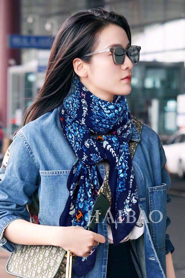 Chanel Scarf CA00260