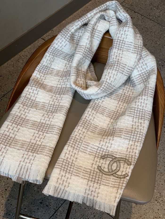 Chanel Scarf CA00264