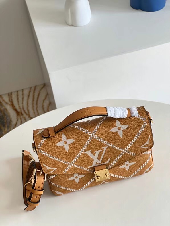 Louis Vuitton POCHETTE METIS M46018 Arizona Brown