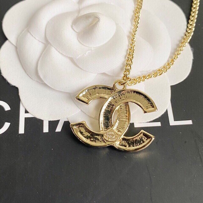 Chanel Necklace CE7322