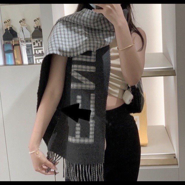 Fendi Scarf F00008