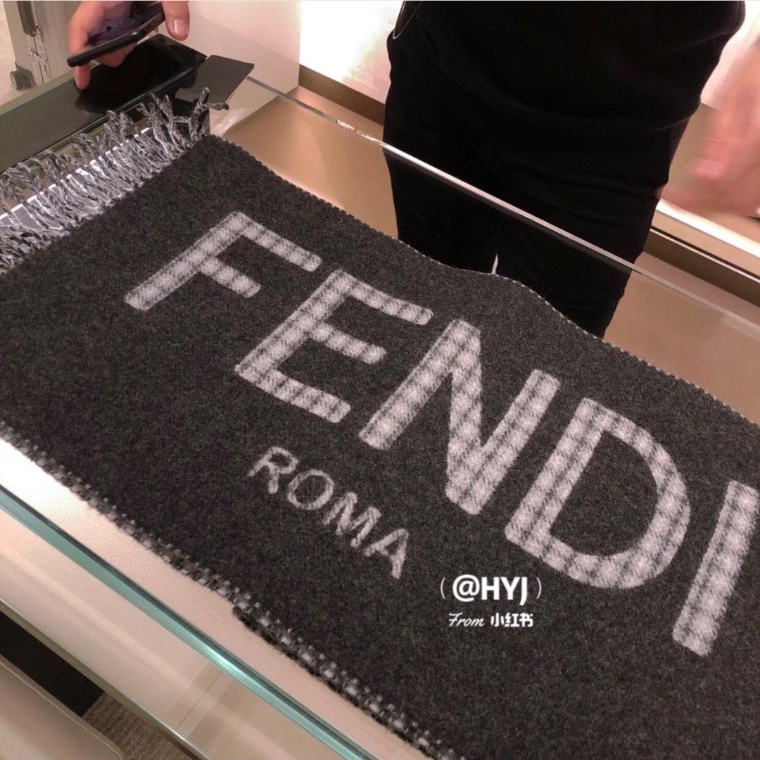 Fendi Scarf F00008