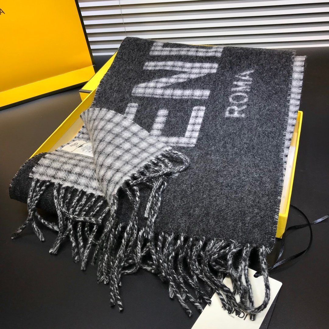 Fendi Scarf F00008