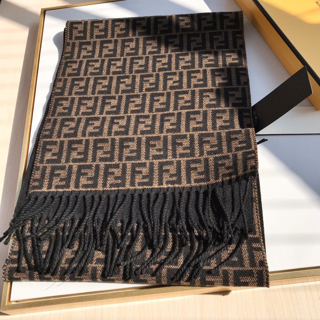 Fendi Scarf F00010