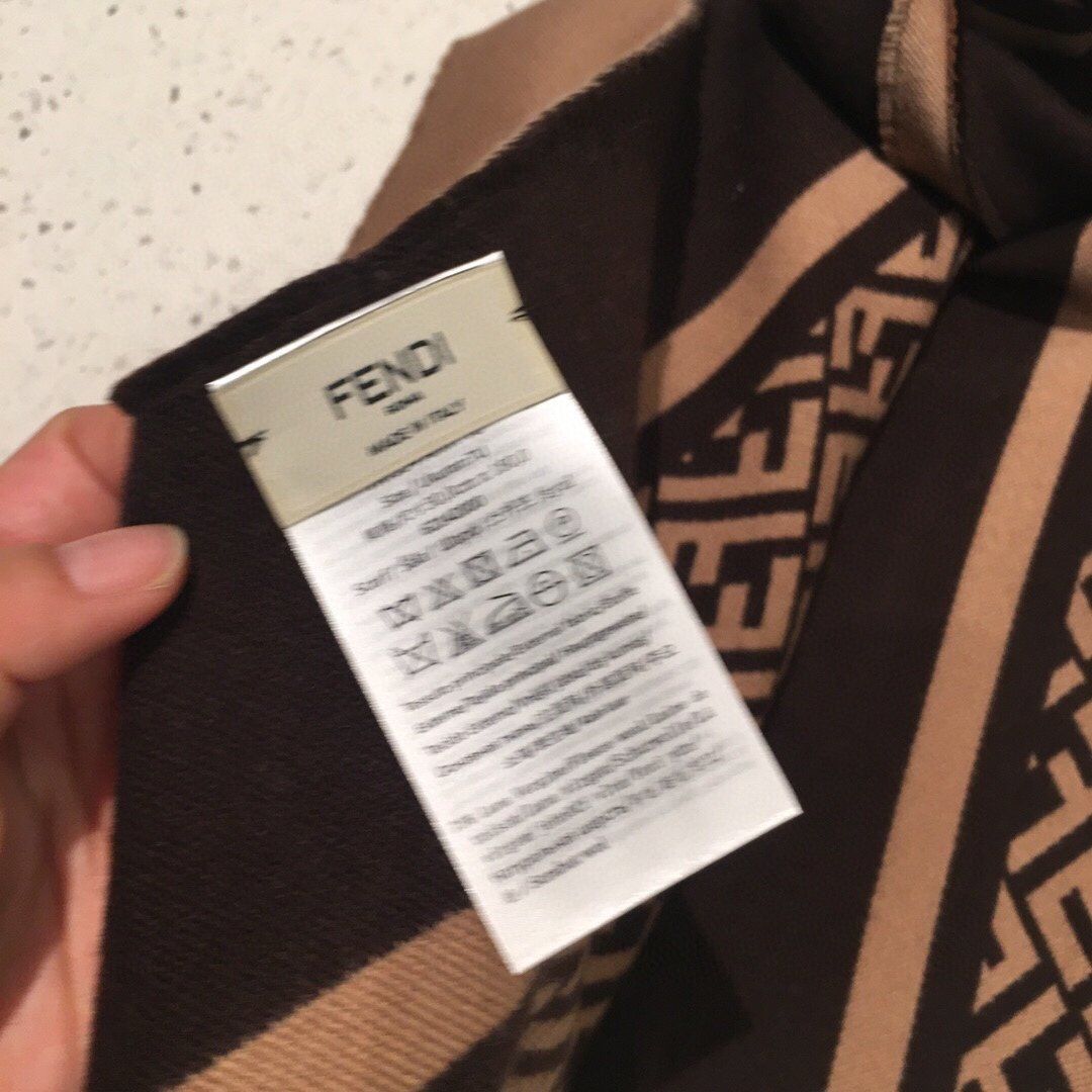 Fendi Scarf F00011