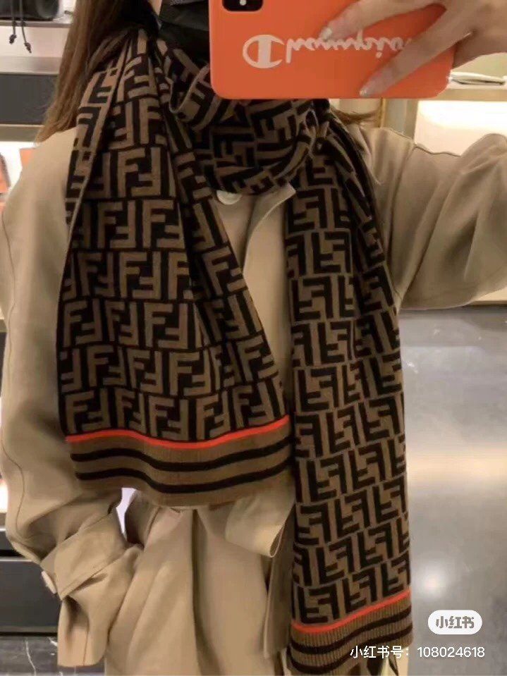 Fendi Scarf F00012