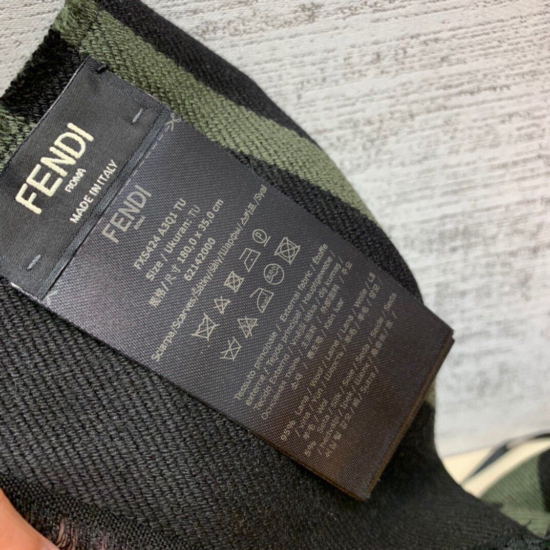 Fendi Scarf F00013