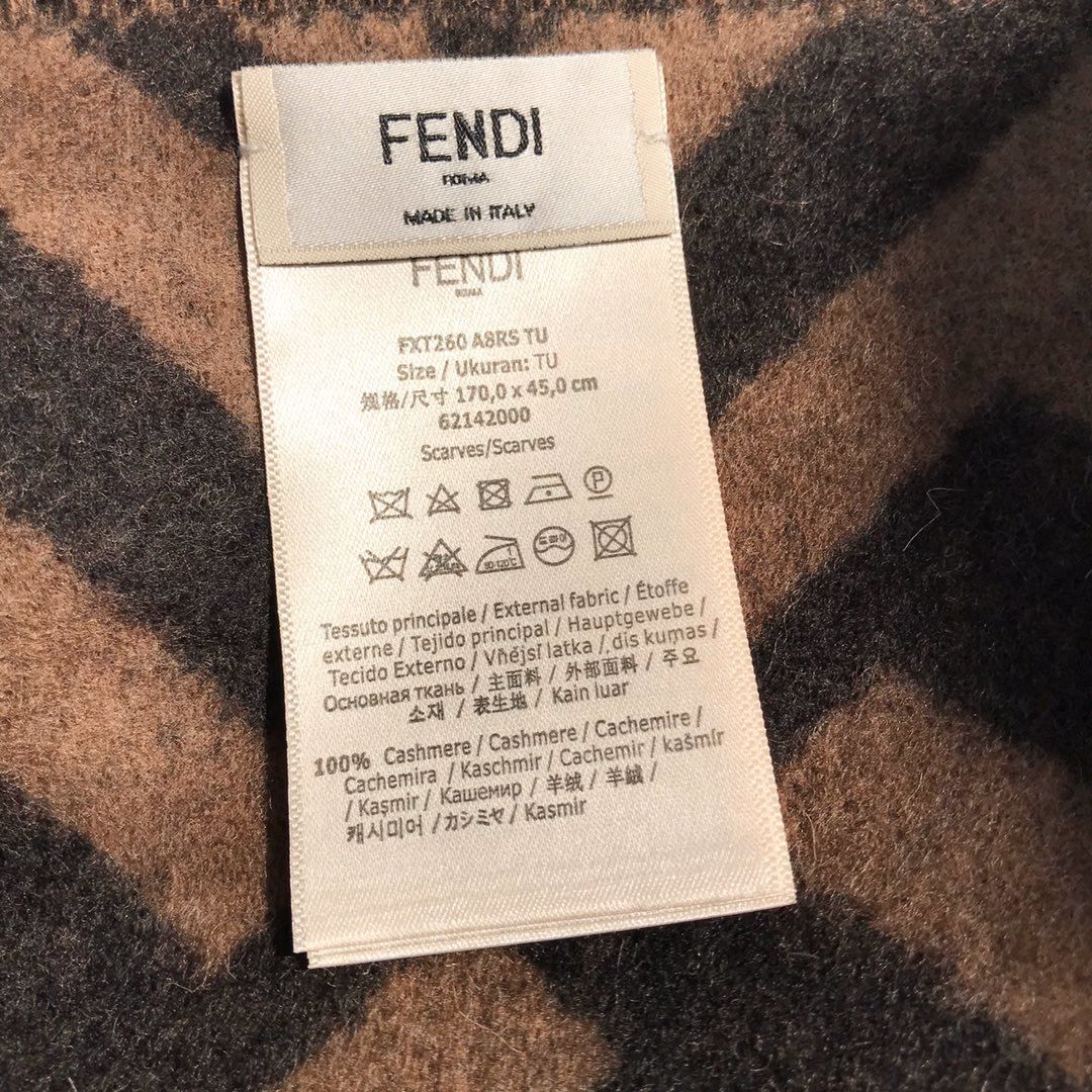 Fendi Scarf F00019