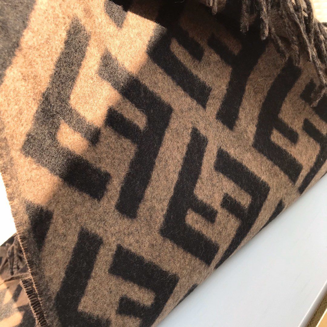 Fendi Scarf F00019