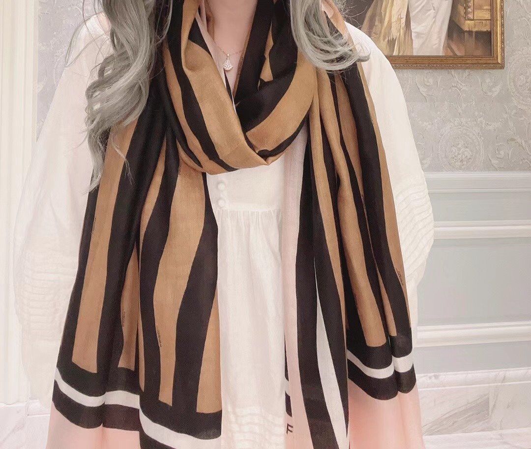 Fendi Scarf F00025