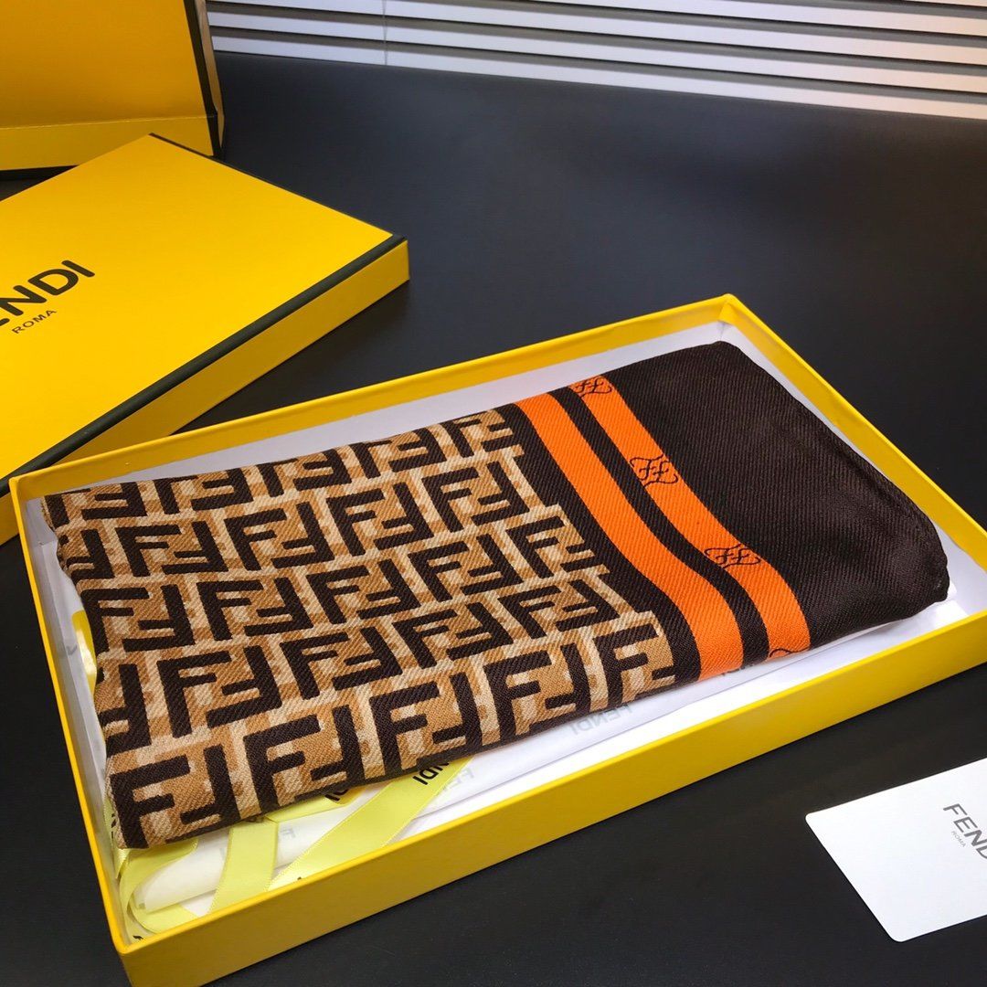 Fendi Scarf F00031