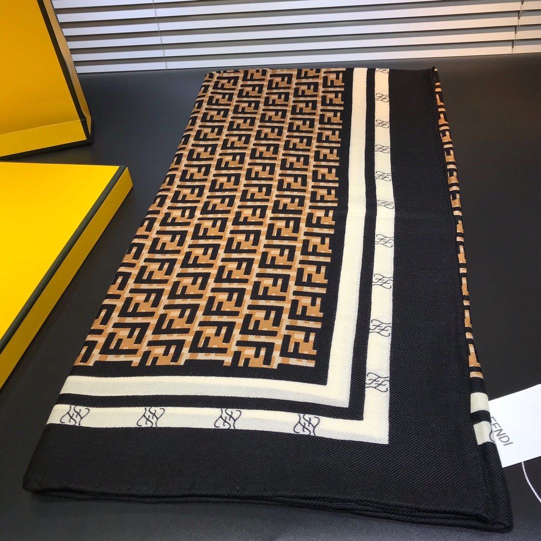 Fendi Scarf F00035