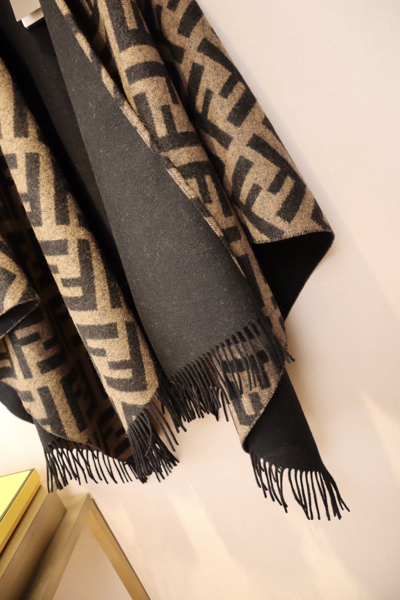 Fendi Scarf F00036