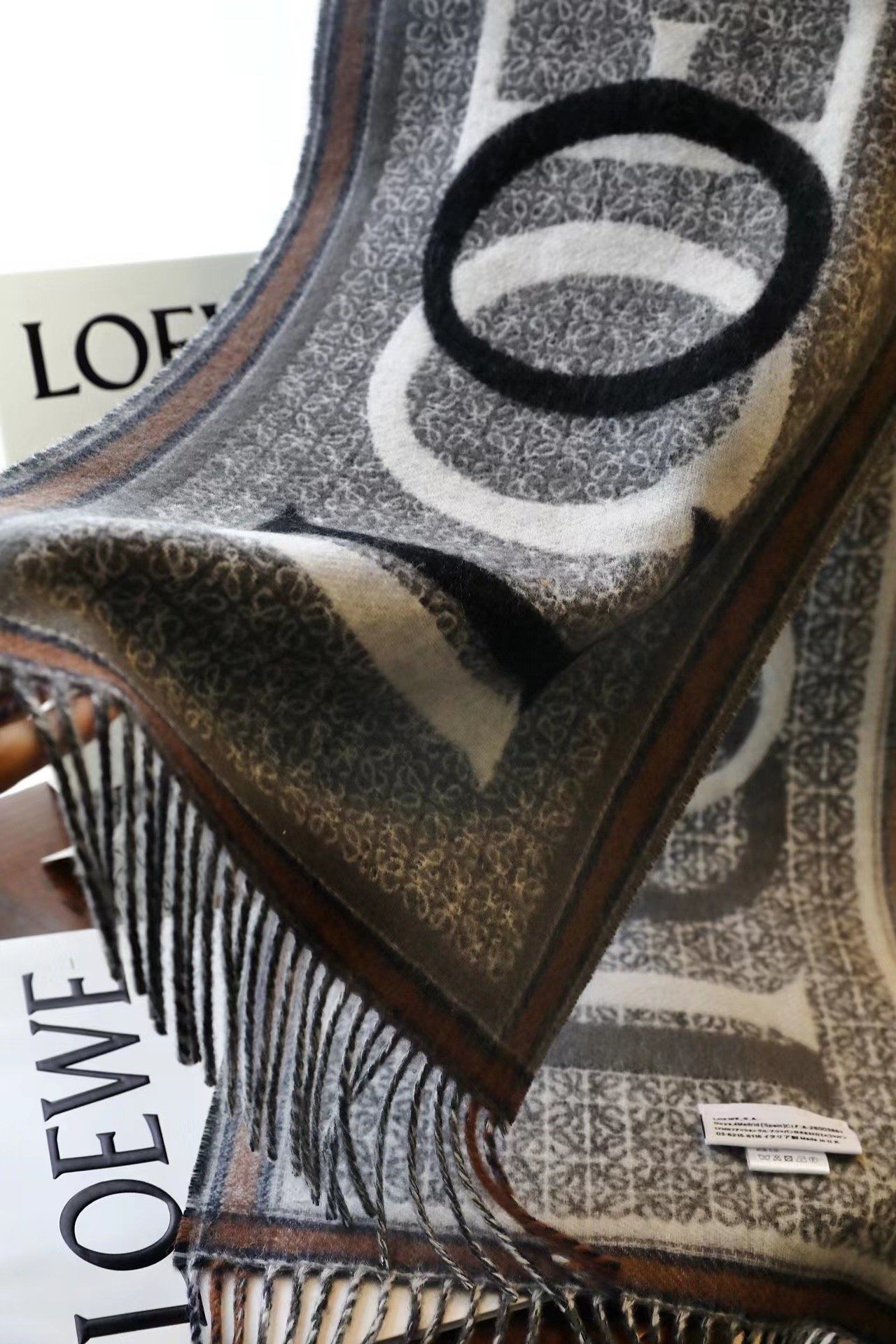 Loewe Scarf L00003