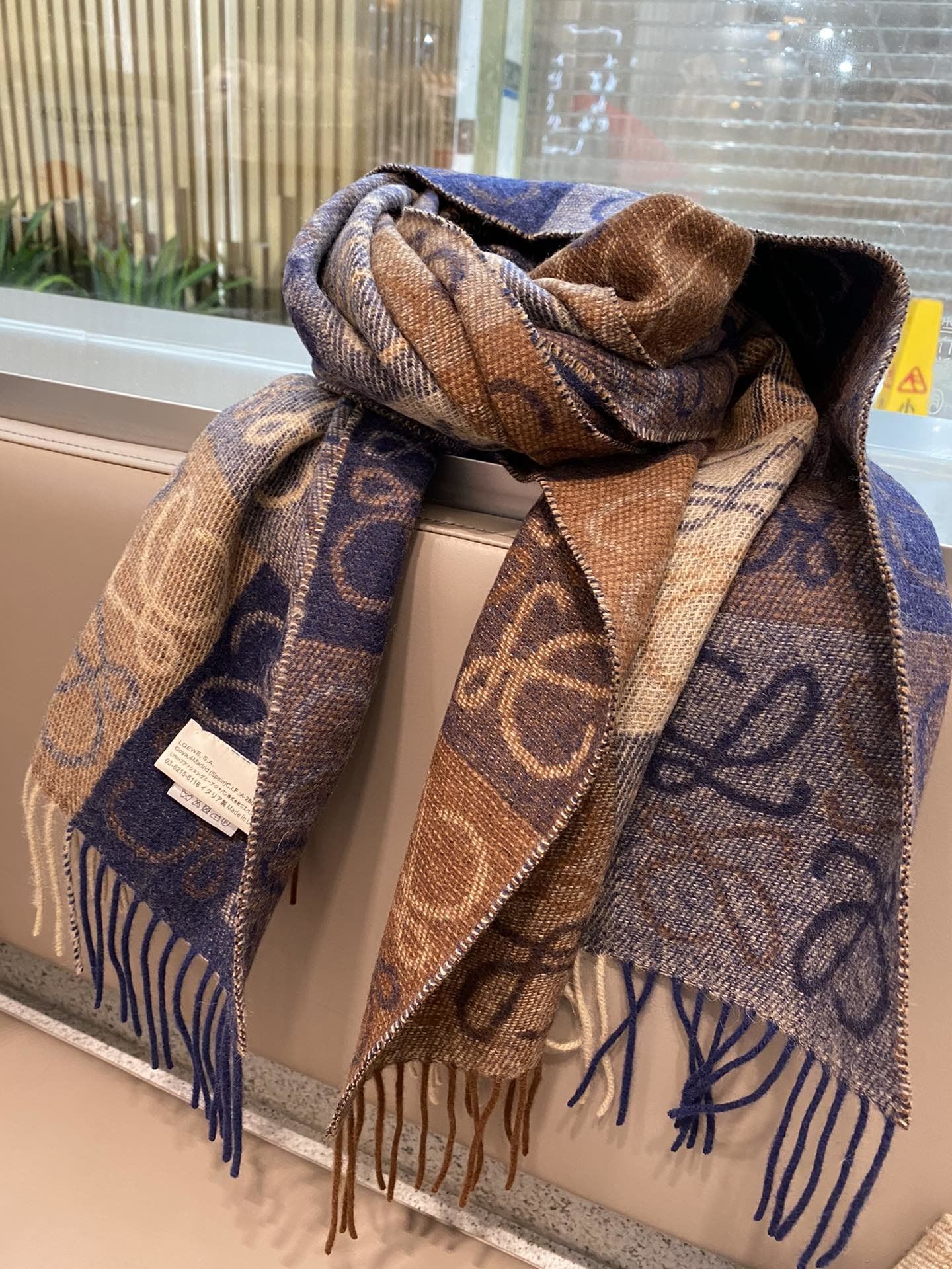 Loewe Scarf L00007