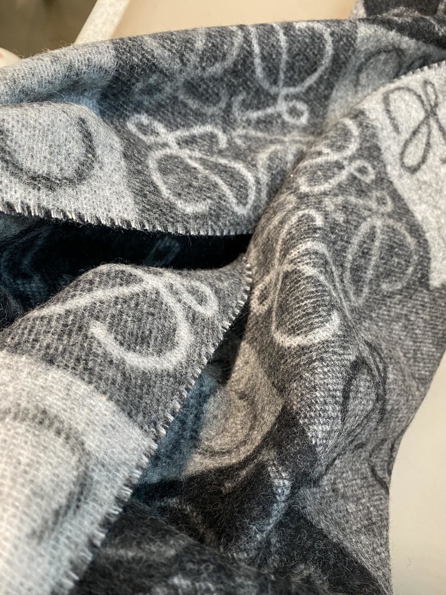 Loewe Scarf L00008