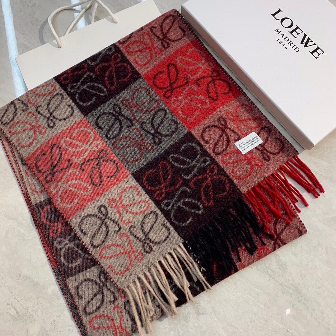 Loewe Scarf L00009