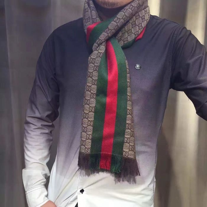 Gucci Scarf G00101