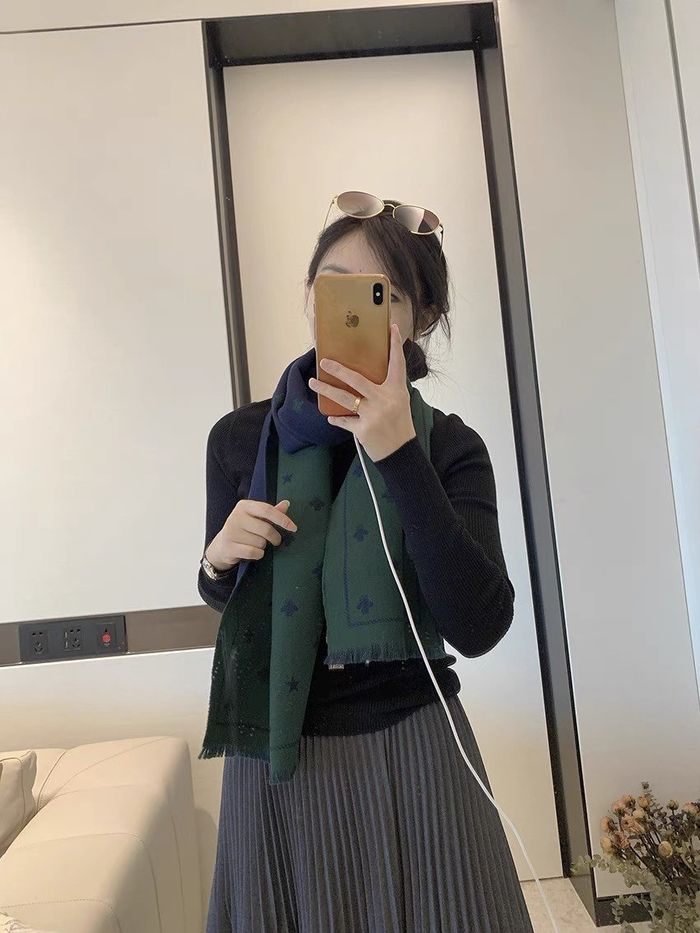 Gucci Scarf G00119