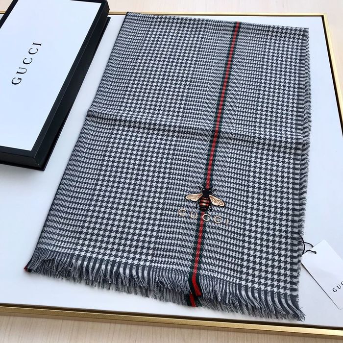 Gucci Scarf G00123