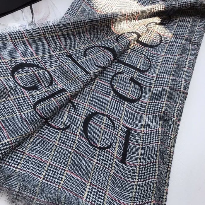 Gucci Scarf G00137