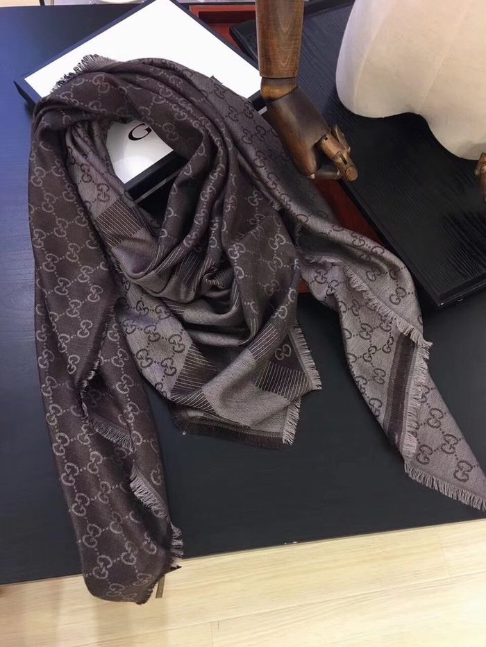 Gucci Scarf G00144