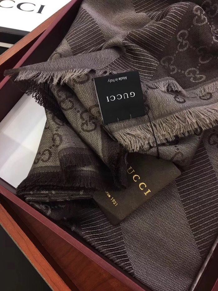 Gucci Scarf G00144