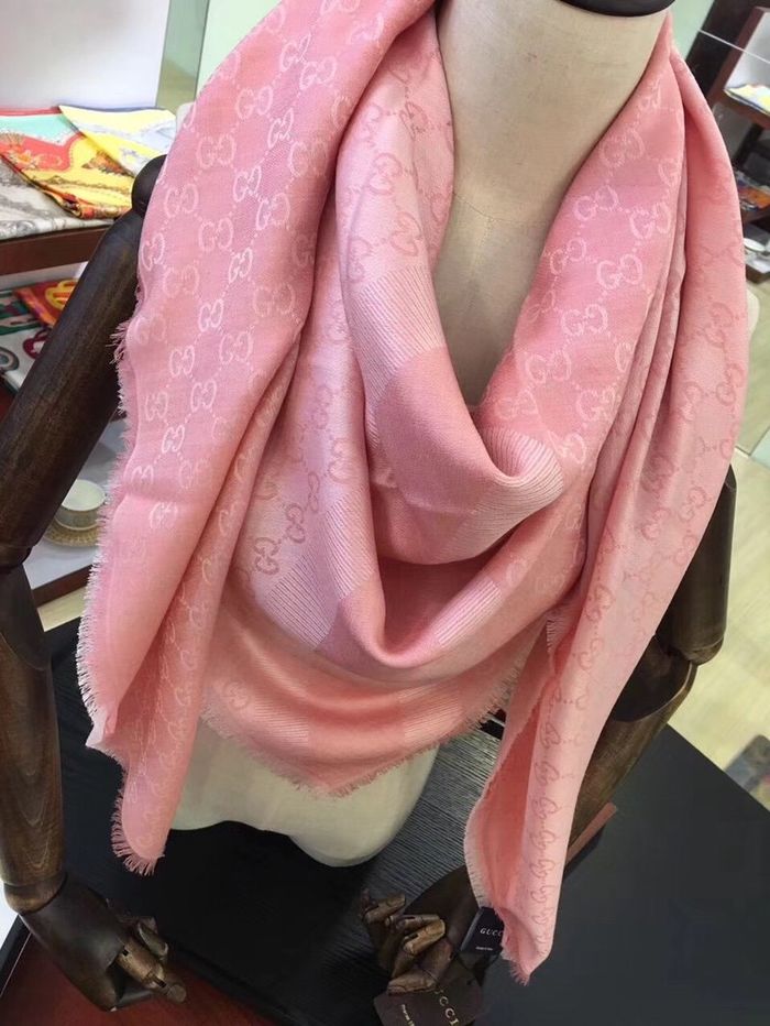 Gucci Scarf G00145