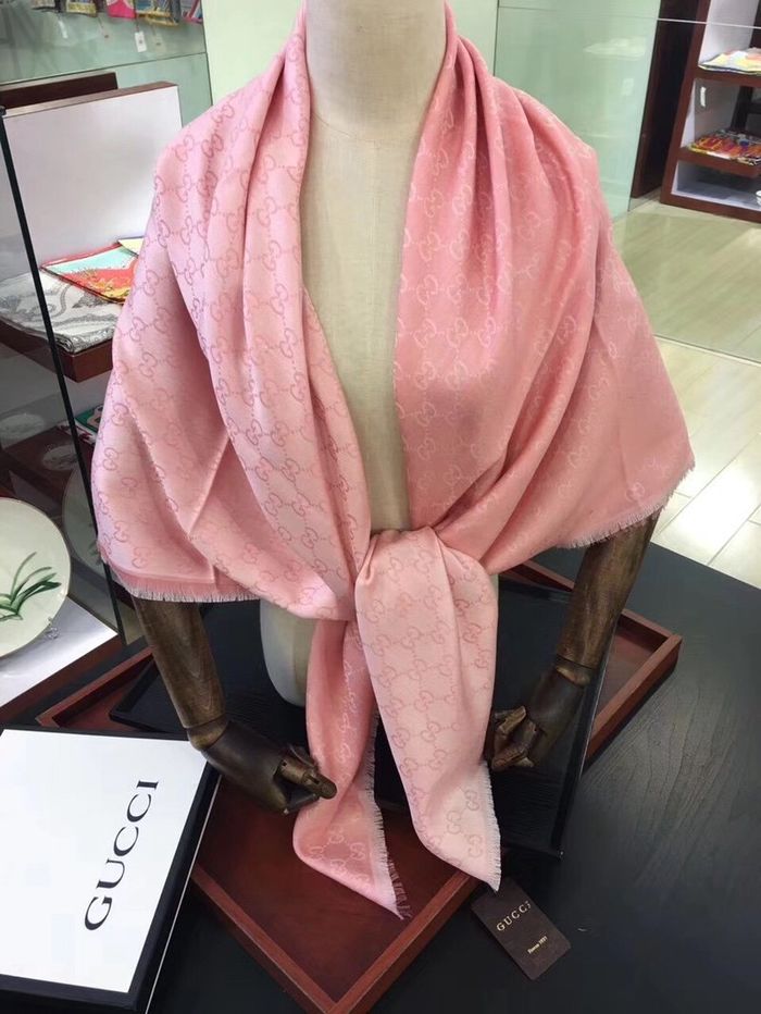 Gucci Scarf G00145